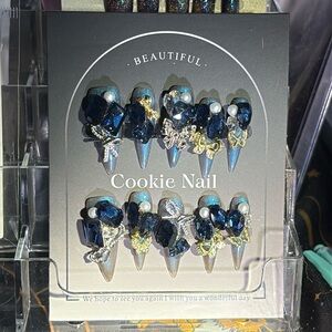 XS Handmade Nail Set with Blue and Silver Accents length 3.0